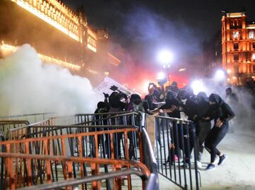 ¿De qué sirven las manifestaciones de encapuchadas?: Sheinbaum tras marcha del 25N