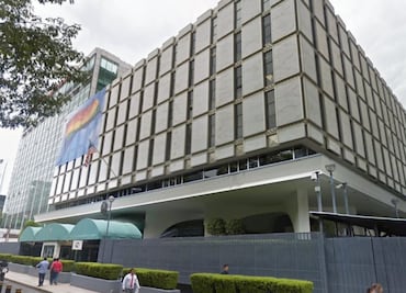 Acuerdan CDMX y Embajada de EU plantación de más árboles en inmediaciones del inmueble diplomático