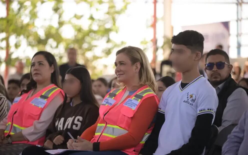 Maru Campos lanza programa para rehabilitar 45 escuelas de educación básica en Chihuahua (13/11/). Foto: Especial