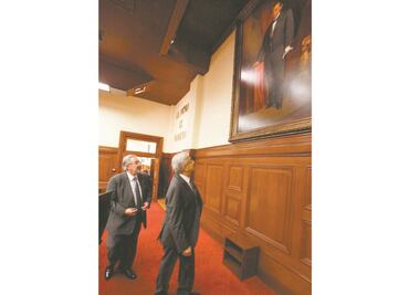 En Corte, AMLO fija su mirada en el ministro Benito Juárez