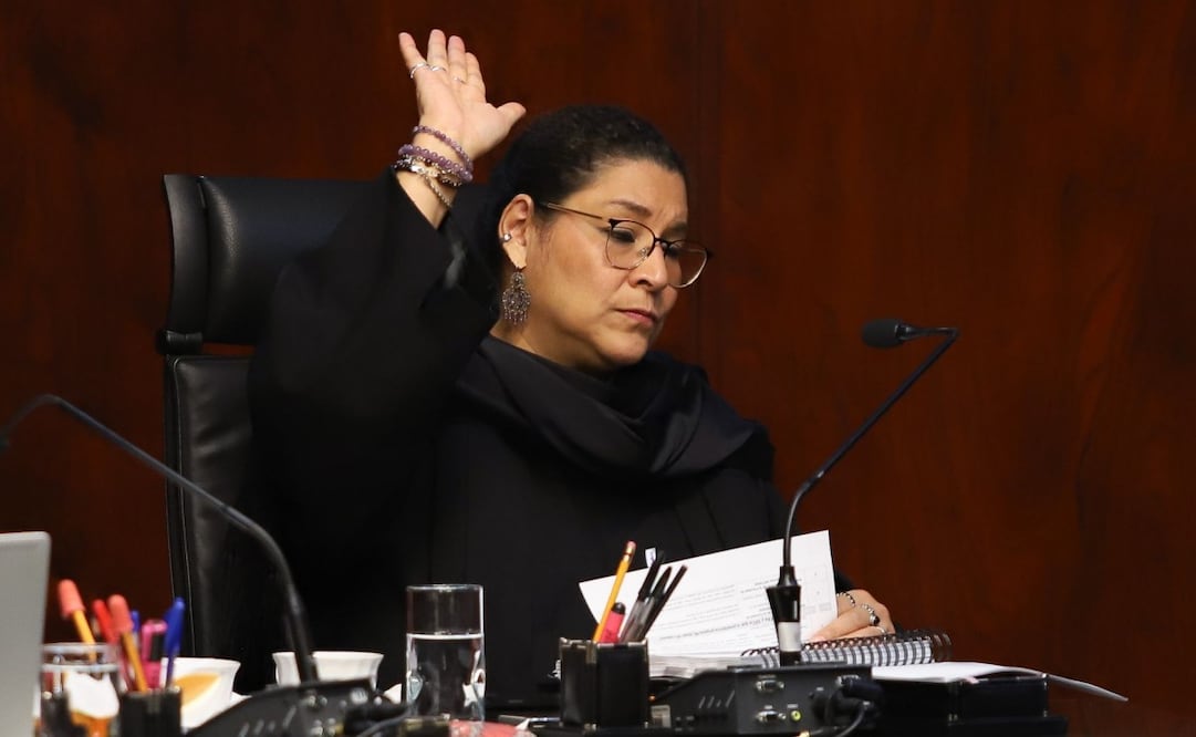 La ministra Lenia Batres Guadarrama durante sesión del pleno de la Suprema Corte de Justicia de la Nación del 21 de enero de 2026. Foto: Daniel Augusto/ Cuartoscuro