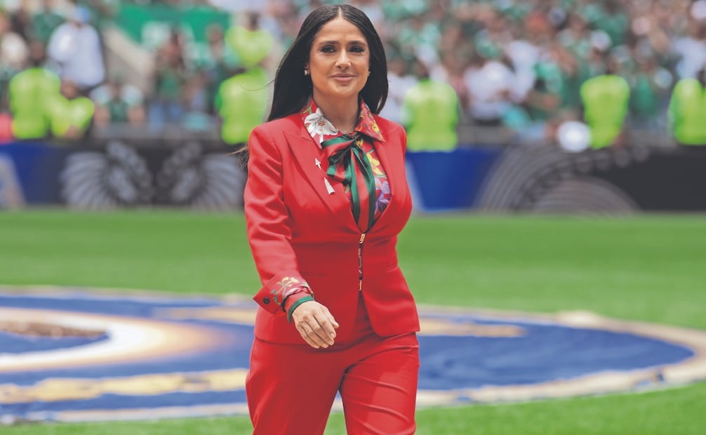Salma Hayek, embajadora oficial de
la Copa, abrió la ceremonia. Foto: Diego Simón y Carlos Mejía/ EL UNIVERSAL