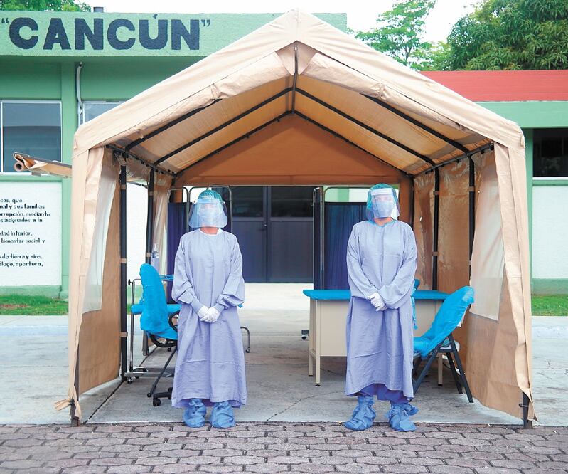 Las instalaciones del antiguo 64 Batallón de Infantería de la Sedena en Cancún fueron reconvertidas a una clínica Covid-19. DIEGO PRADO. EL UNIVERSAL