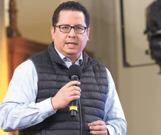 México sobrepasa los 370 mil casos de Covid-19