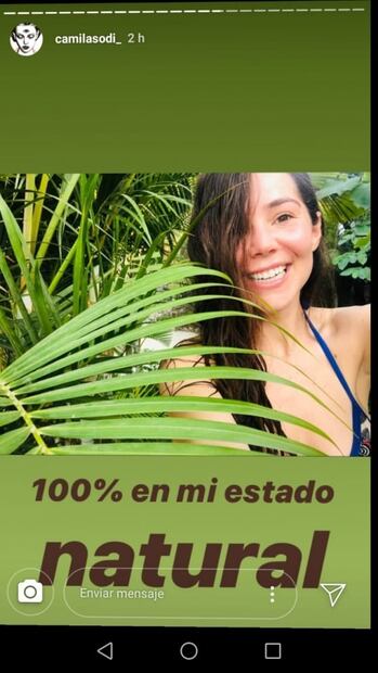 Camila Sodi posa relajada y al natural