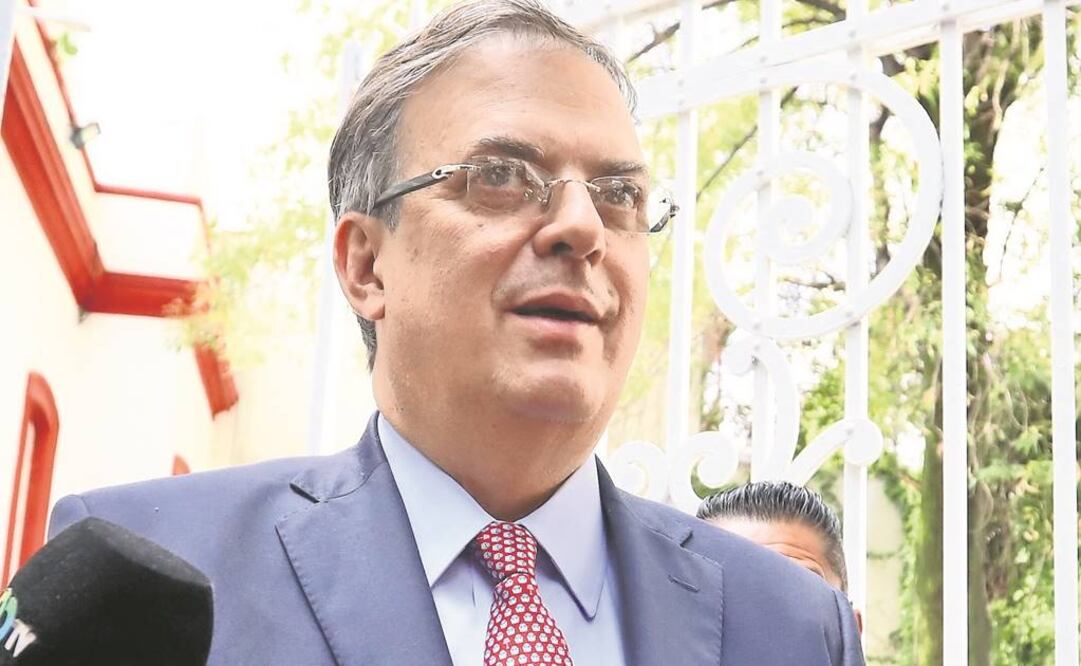 Aún no prevén recortes. Marcelo Ebrard aclaró que aún no se piensa en una reducción de los salarios de los funcionarios del servicio exterior (BERENICE FREGOSO. EL UNIVERSAL)