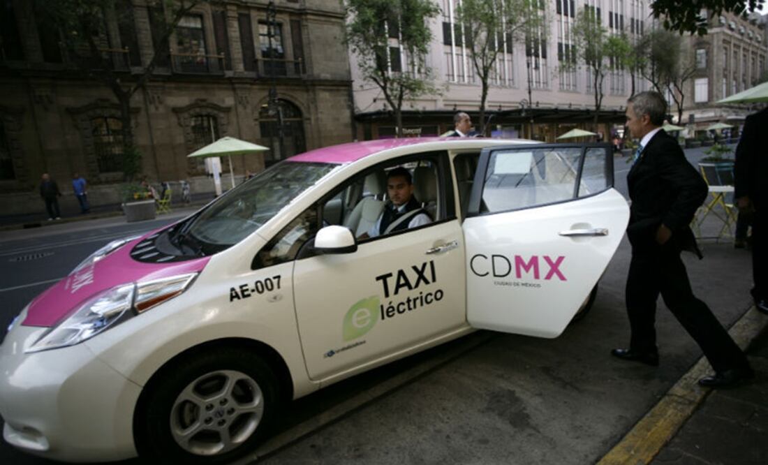 En 15 días, créditos para unidades híbridas o eléctricas: Mancera