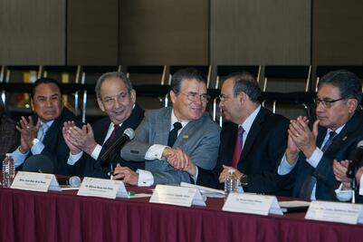 Destaca Navarrete Prida labor del magisterio