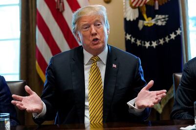 Aranceles a autos de México serían de 25%, prevé Trump