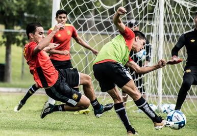 Su hijo y regresar al Jalisco, los motivos de Omar Bravo