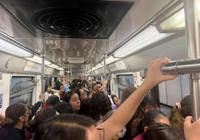 Director del Metro pide paciencia a usuarios por retrasos y saturación; asegura que negociación con Sindicato va muy avanzada