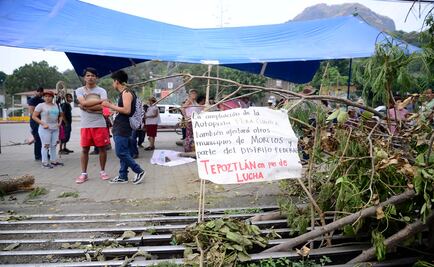 Bloquean acceso en Tepoztlán por tala de árboles