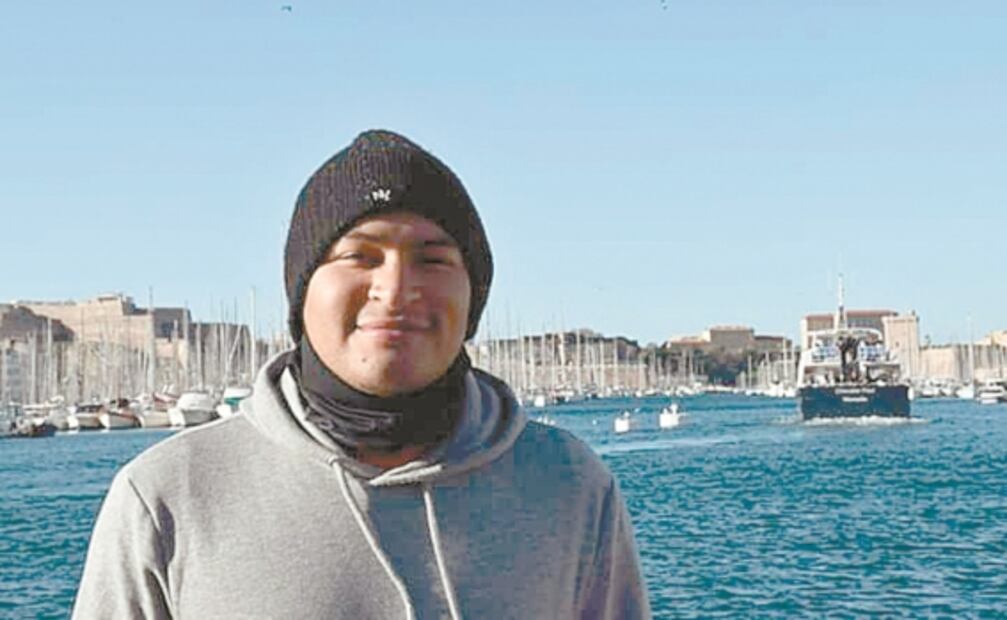 Organizan venta de repostería a favor de Irving Juanico