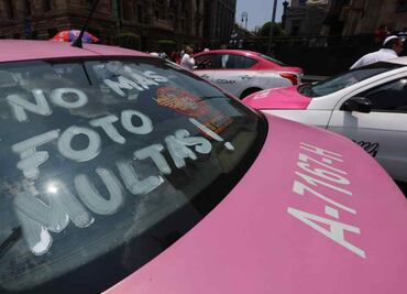 Continuarán mesas de diálogo con taxistas inconformes con fotomultas: Semovi; exigen "borrón y cuenta nueva"