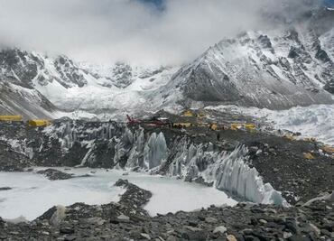 Sismo en Nepal encogió al Everest, afirman científicos