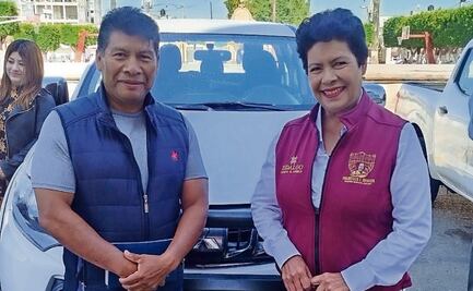 Alcaldesa hidalguense hace cachirul con dos patrullas