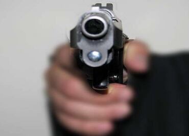 Sujetos armados asaltan a personal médico y familiares de pacientes en hospital privado de Morelia