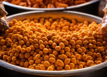 ¿Qué tan saludable es comer cacahuates japoneses?