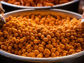 Conoce de qué están cubiertos los cacahuates japoneses