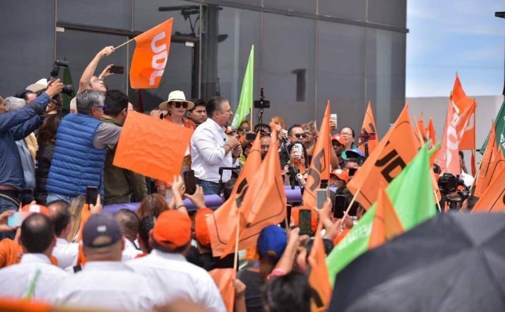 Evaristo Lenin Pérez Riveraes el candidato a gobernador de Coahuila de la alianza UDC-PVEM. Foto: Especial
