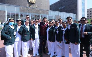 IMSS cuenta con 96% de cobertura en personal de enfermería, afirma Zoé Robledo; pasó de 109 mil a 148 mil en siete años