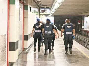 Rescatan a perro que caminaba sobre las vías del Metro en la Línea 8