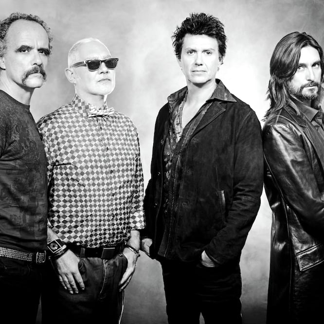 La banda, que se presenta hoy en el Auditorio Nacional, quiere hacer versiones nuevas de algunos temas. CORTESÍA