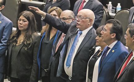 Acorralan al auditor Colmenares por pifia del aeropuerto