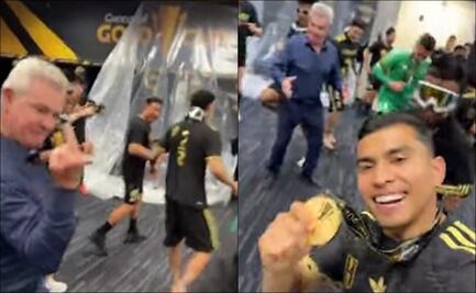 Javier Aguirre “pinta dedo” a Orbelín Pineda por burlarse de él; “échele viejo, con el bastón”, le gritó en pleno festejo