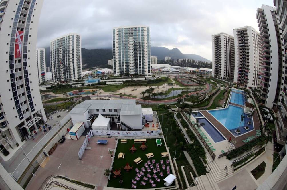 La villa olímpica, el hogar en el que más de 10 mil atletas de 206 países vivirán durante los Juegos de Río de Janeiro, abrió sus puertas hace unas semanas. Foto Xinhua