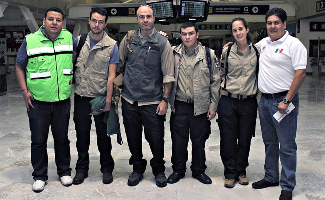 Mexicanos apoyarán labores de rescate en Nepal