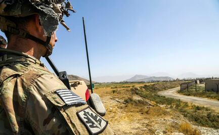 Sube a 13 la cifra de militares de EU muertos tras ataque en aeropuerto de Kabul