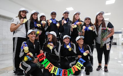 Selección mexicana de natación artística actúa de manera legal: “Conade no tiene justificación, las privó de un derecho”; asegura abogado