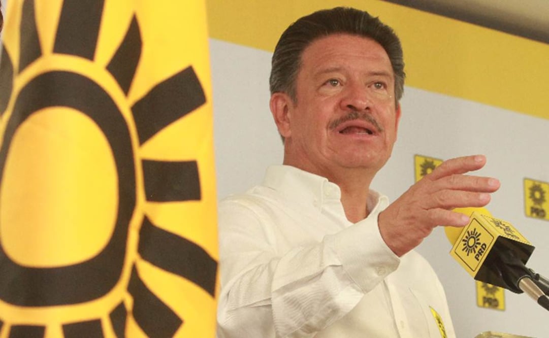 Navarrete afirmó que mayo será el mes más intenso a nivel campañas y los militantes del PRD han recopilado las principales demandas de la población para atenderlas de primera mano (Foto: Adrián Hernández)