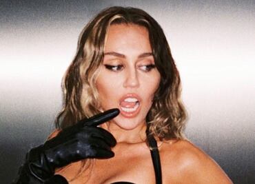 Miley Cyrus se llevó todas las miradas con outfit total black