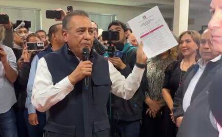 VIDEO Manlio Fabio Beltrones se registra como aspirante del PRI para el Senado