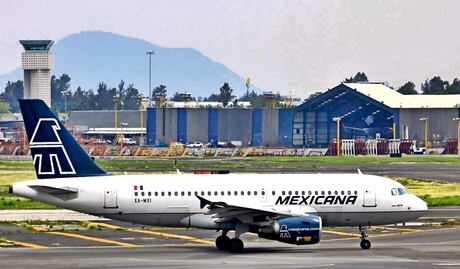 AMLO informa que ya inició el pago por la marca a extrabajadores de Mexicana de Aviación
