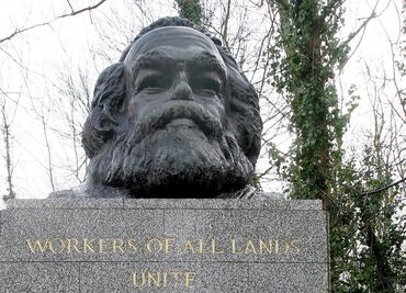 Ideas de Karl Marx analizan el siglo XXI
