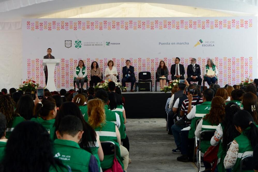 Presentación del programa Mejor Escuela por parte de la jefa de Gobierno Claudia Sheinbaum (FOTO: ESPECIAL)