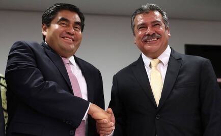 Morón sostiene que no dejará el PRD