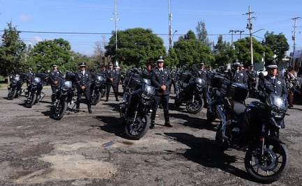 Equipan a policías de Huixquilucan con 19 motos BMW