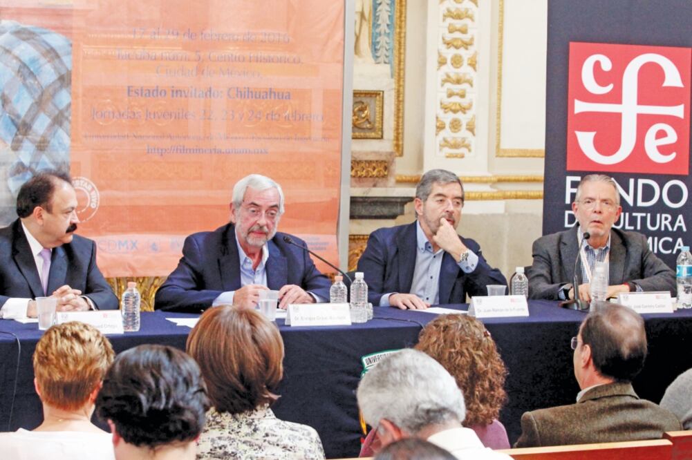 El rector de la UNAM, Enrique Graue en la presentación de Marihuana y salud, que coordinó Juan Ramón de la Fuente (ADRIÁN HERNÁNDEZ. EL UNIVERSAL)