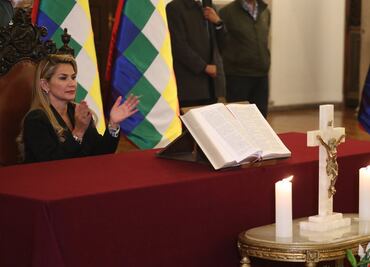 Jeanine Áñez, del poder Biblia en mano al arresto por sedición en Bolivia
