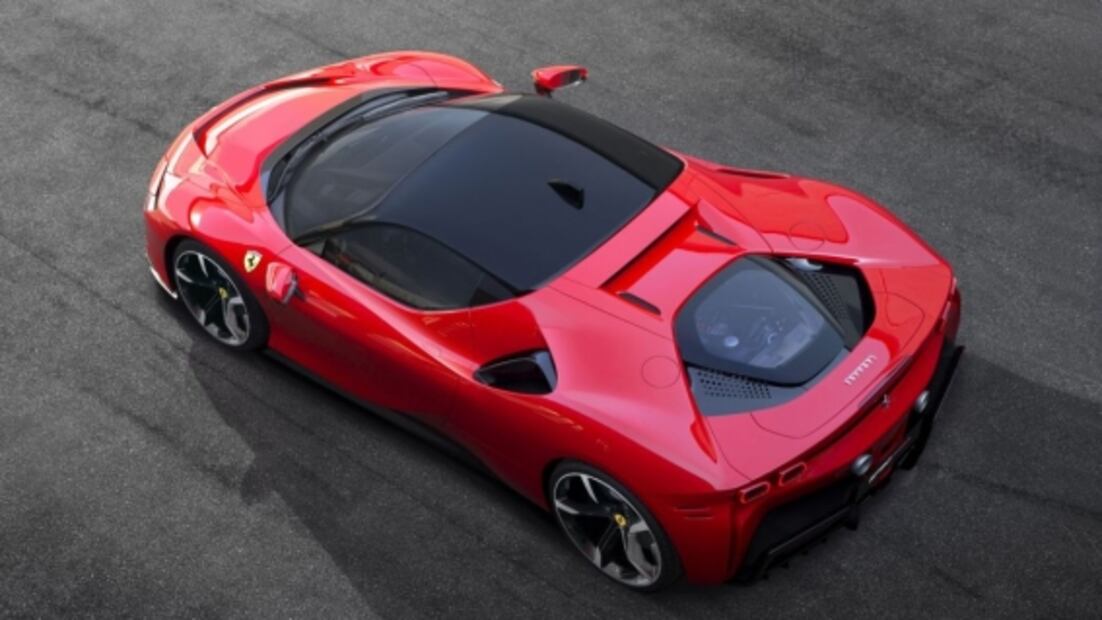 Ferrari presenta el auto más potente de su historia