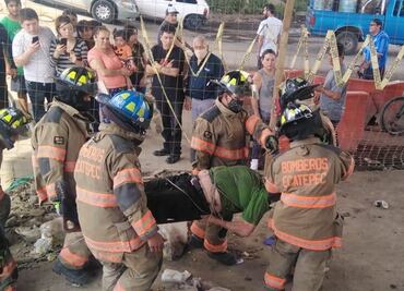 Hombre cae a canal de aguas negras en Ecatepec