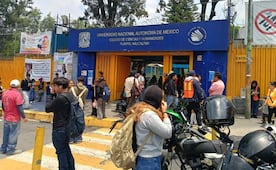 Revisan mochilas en CCH Naucalpan tras supuesta amenaza de atentado en redes sociales; aumentan vigilancia en el plantel