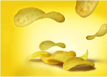 Notifican a dueños de tienditas de aumentos en precios de botanas, galletas, refrescos y pastelitos