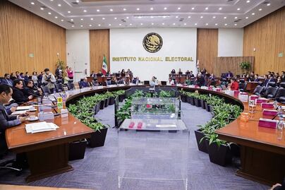 ¿Que sí y que no podrán hacer las y los candidatos en intercampaña? INE difunde reglas