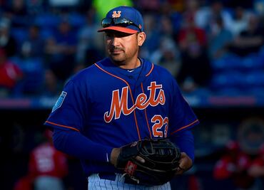 Adrían González remolca carrera en derrota de los Mets