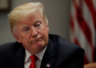 Ejército construirá el muro; México ya lo está pagando "indirectamente": Trump